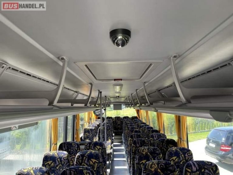 autobus-mercedes-0550-integro-01